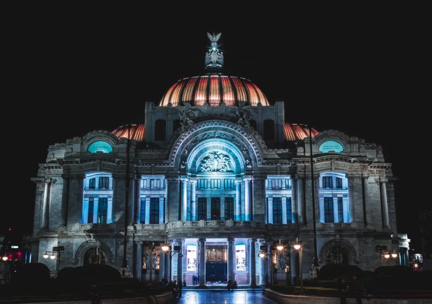 Recorridos nocturnos en CDMX