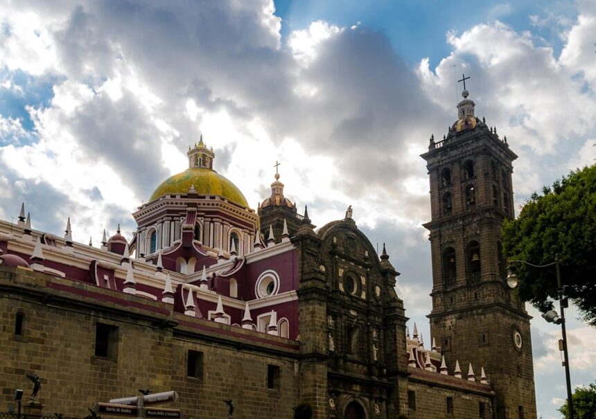 iglesias bonitas en puebla