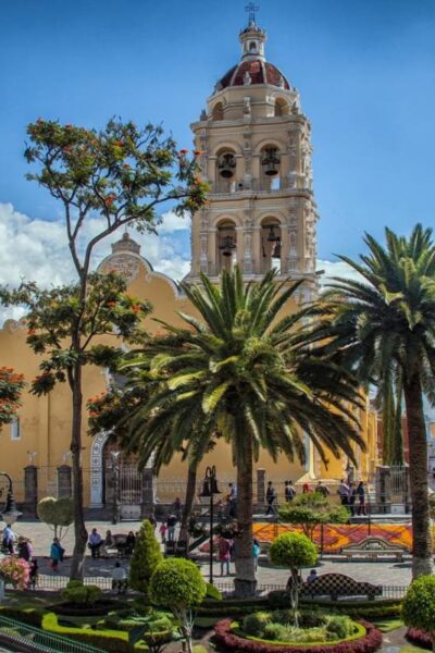 dónde salen los autobuses que van a Puebla