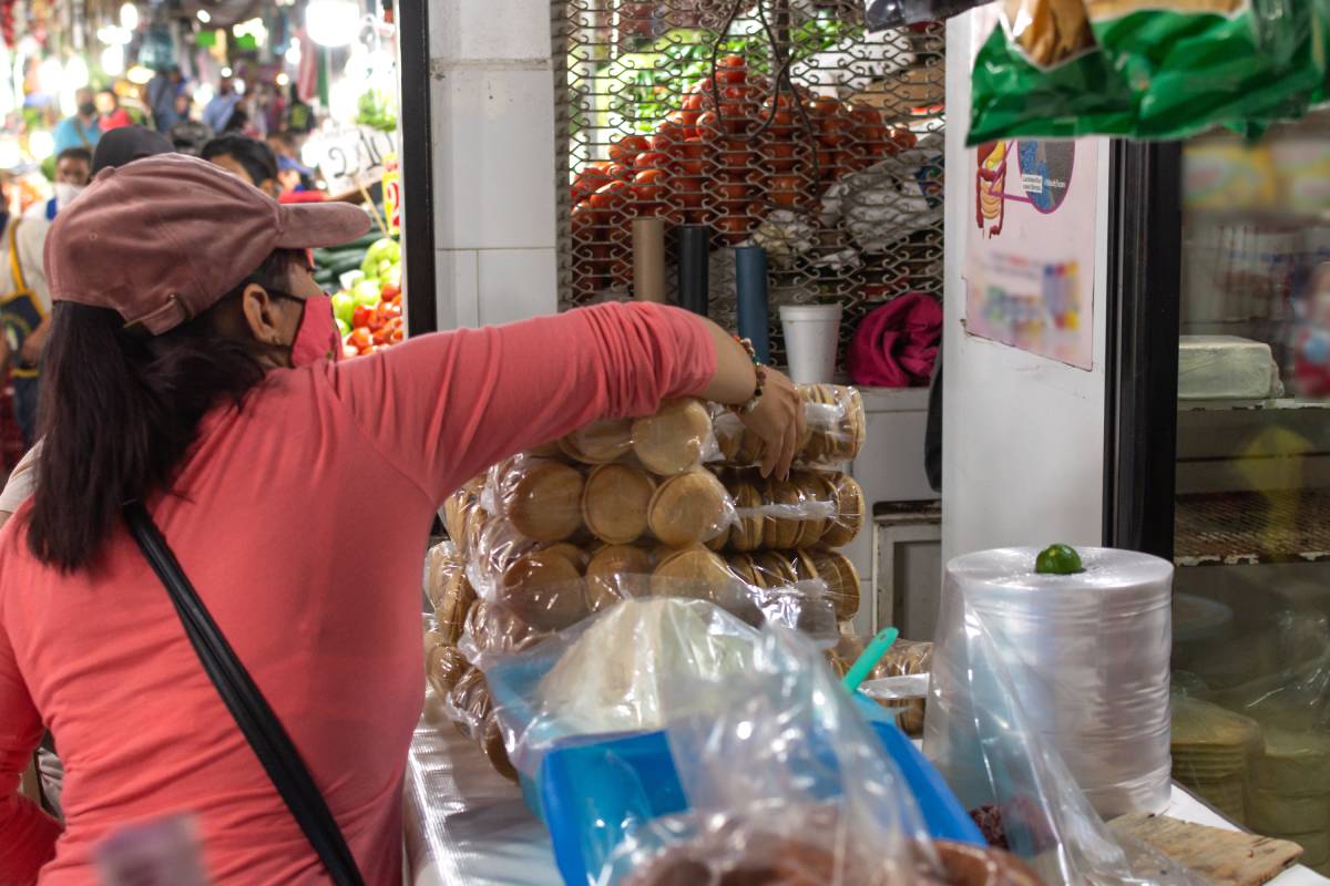 Conoce el Increíble Mercado de San Juan en la CDMX | ER